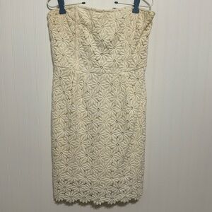 Jun&ivy (Francesca’s) Strapless ivory dress; flower print & corset top. Size med